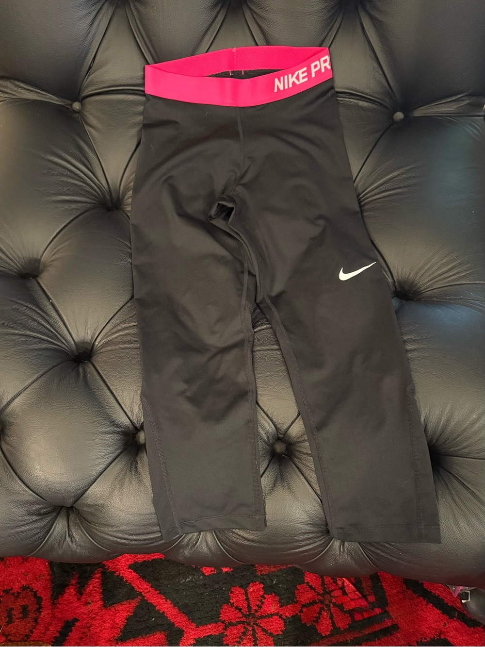 NIKE  PRO  Black Leggings with Bright Pink Waistband